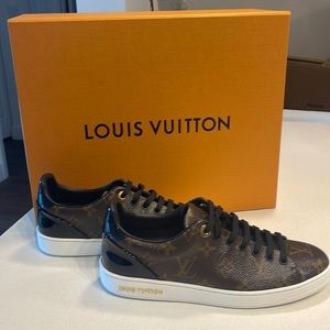 Louis Vuitton front row sneaker